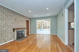 11312 Myrtle Ln, Reston, VA 20191 - Photo 13