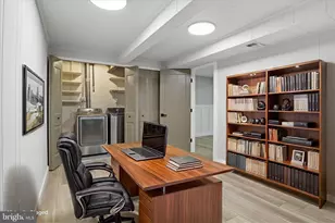 6112 Redwood Ln, Alexandria, VA 22310 - Photo 49