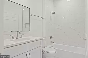 9927 Miles Stone Ct, Vienna, VA 22181 - Photo 41