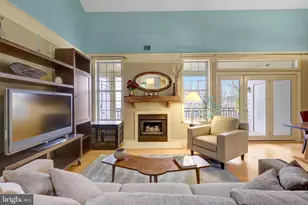 1334 Garden Wall Cir, Reston, VA 20194 - Photo 3