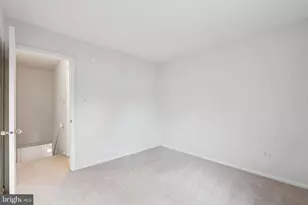 5450 Lighthouse Ln, Burke, VA 22015 - Photo 15