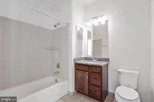 14580 Lakestone Dr, Chantilly, VA 20151 - Photo 17