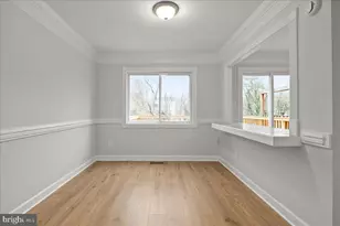 1062 Knight Ln, Herndon, VA 20170 - Photo 15