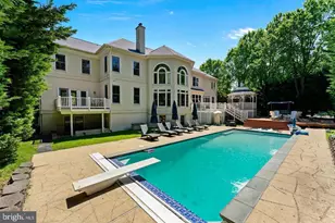 1445 Mayhurst Blvd, McLean, VA 22102 - Photo 3
