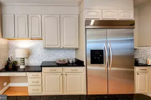 1445 Mayhurst Blvd, McLean, VA 22102 - Photo 13