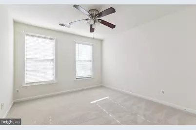 13083 Rose Petal Circle, Herndon, VA 20171 - Photo 17