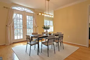 1379 Heritage Oak Way, Reston, VA 20194 - Photo 11