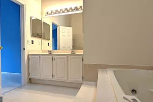 1379 Heritage Oak Way, Reston, VA 20194 - Photo 33