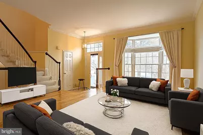 1379 Heritage Oak Way, Reston, VA 20194 - Photo 5