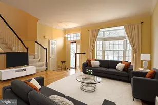 1379 Heritage Oak Way, Reston, VA 20194 - Photo 5