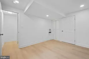 8728 Old Courthouse Rd, Vienna, VA 22182 - Photo 29