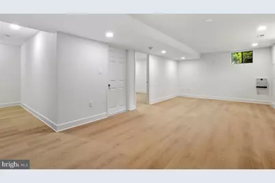 8728 Old Courthouse Road, Vienna, VA 22182 - Photo 5