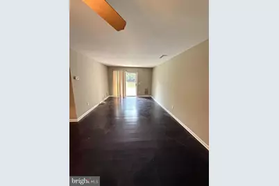 14807 Rydell Road #B1, Centreville, VA 20121 - Photo 3