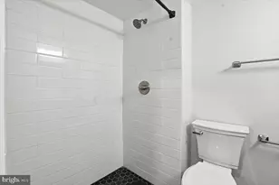 9713 Kings Crown Ct, Fairfax, VA 22031 - Photo 21