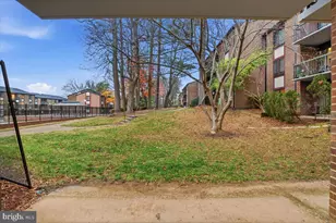 9713 Kings Crown Ct, Fairfax, VA 22031 - Photo 25