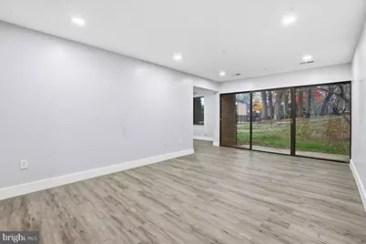 9713 Kings Crown Court #1, Fairfax, VA 22031 - Photo 5