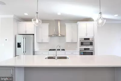 5266 Ridgeview Retreat Drive, Chantilly, VA 20151 - Photo 3