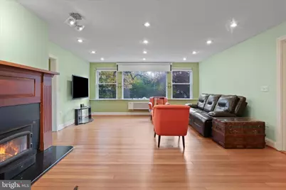 7914 Idylwood Road, Dunn Loring, VA 22027 - Photo 5