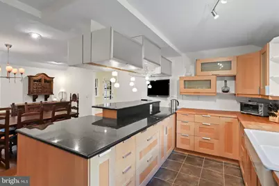 7914 Idylwood Road, Dunn Loring, VA 22027 - Photo 13