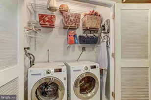 6036 Old Landing Way, Burke, VA 22015 - Photo 15