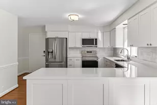 6294 Dunaway Ct, McLean, VA 22101 - Photo 17