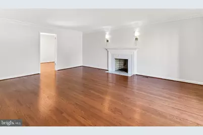 6294 Dunaway Court, McLean, VA 22101 - Photo 7