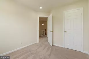 5161 Sapphire Sky Ln, Centreville, VA 20120 - Photo 25