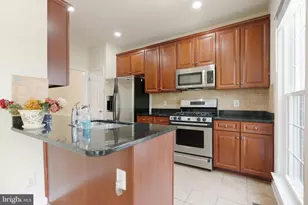 5161 Sapphire Sky Ln, Centreville, VA 20120 - Photo 17