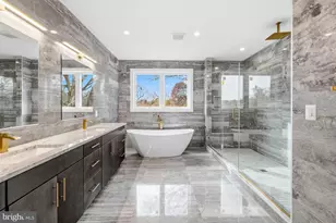 719 Meadow Ln SW, Vienna, VA 22180 - Photo 21