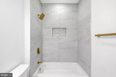 719 Meadow Lane SW, Vienna, VA 22180 - Photo 117