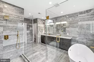 719 Meadow Ln SW, Vienna, VA 22180 - Photo 67