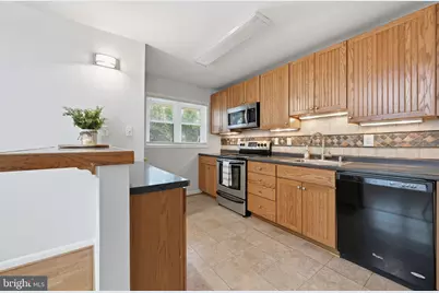 3908 Braddock Road, Alexandria, VA 22312 - Photo 11