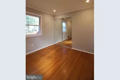 102 Yeonas Drive SE, Vienna, VA 22180 - Photo 17