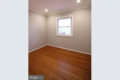 102 Yeonas Drive SE, Vienna, VA 22180 - Photo 13