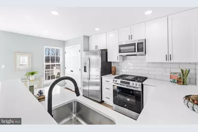 6208 Les Dorson Lane, Alexandria, VA 22315 - Photo 13