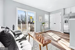 6208 Les Dorson Ln, Alexandria, VA 22315 - Photo 17