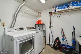 6617 Medinah Ln, Alexandria, VA 22312 - Photo 35