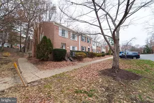 7625 Tiverton Dr, Springfield, VA 22152 - Photo 21