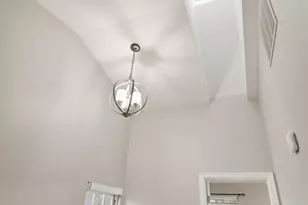 12325 Field Lark Ct, Fairfax, VA 22033 - Photo 15