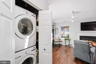 12325 Field Lark Court, Fairfax, VA 22033 - Photo 37