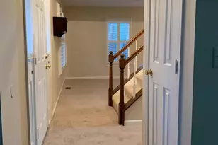 5606 Light Infantry Dr, Burke, VA 22015 - Photo 7