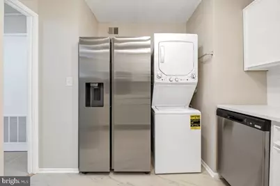 5902 Mount Eagle Drive #303, Alexandria, VA 22303 - Photo 15