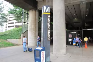 5902 Mt Eagle Dr, Alexandria, VA 22303 - Photo 33