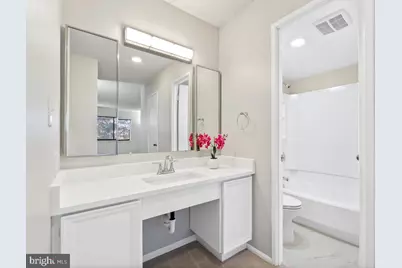 5902 Mount Eagle Drive #303, Alexandria, VA 22303 - Photo 21