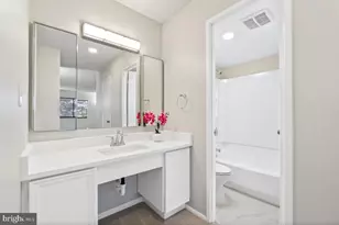 5902 Mt Eagle Dr, Alexandria, VA 22303 - Photo 21