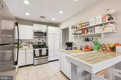 1105 Westbriar Court NE, Vienna, VA 22180 - Photo 5