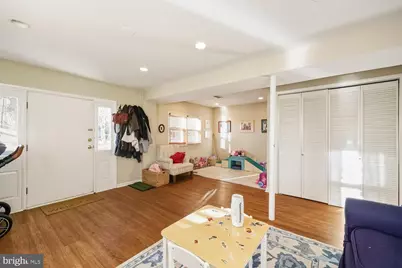 1105 Westbriar Court NE, Vienna, VA 22180 - Photo 9