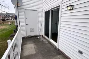 14472 Rustling Leaves Ln, Centreville, VA 20121 - Photo 7