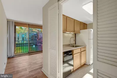 11400 Washington Plaza W #103, Reston, VA 20190 - Photo 21