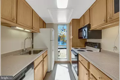 11400 Washington Plaza W #103, Reston, VA 20190 - Photo 19